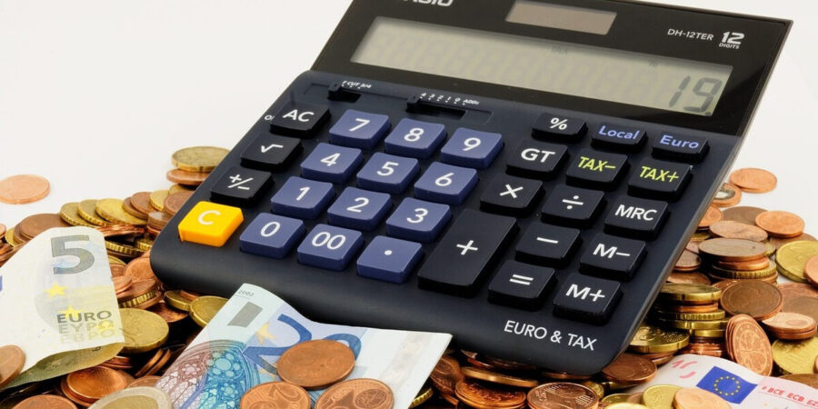 Ρύθμιση χρεών: Νέα ευκαιρία για χιλιάδες οφειλέτες με 72 δόσεις και διευρυμένο εξωδικαστικό μηχανισμό