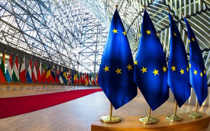 ΕE: Στον «αέρα» το νέο πακέτο κυρώσεων κατά της Ρωσίας
