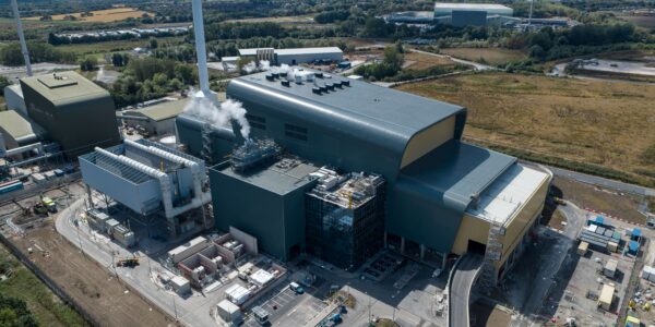 Η METLEN πραγματοποίησε την πρώτη καύση απορριμμάτων στη μονάδα Protos ERF στο Ην. Βασίλειο