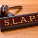 Νόμος για τα SLAPPs: Μια σημαντική θεσμική νίκη για τους δημοσιογράφους και την ελευθερία του Τύπου
