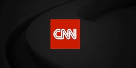 Στηρίζοντας το CNN, τα μεγάλα αμερικανικά δίκτυα CBS, NBC, ABC και Fox σταματούν να καλύπτουν δημοσιογραφικά τον πρόεδρο Τραμπ