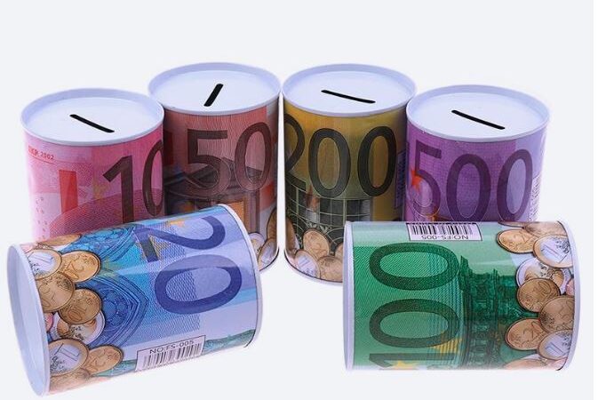 ΔΕΘ: Οι μισθοί και ο κουμπαράς των παιδιών