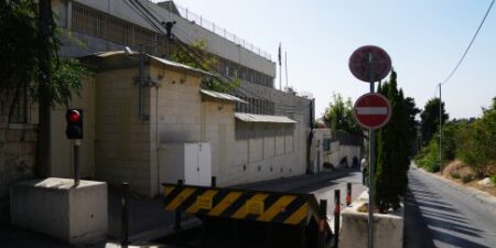 Το Κοινοβούλιο ζητά μέτρα κατά του «ισλαμιστικού εισοδισμού» στην Ευρώπη